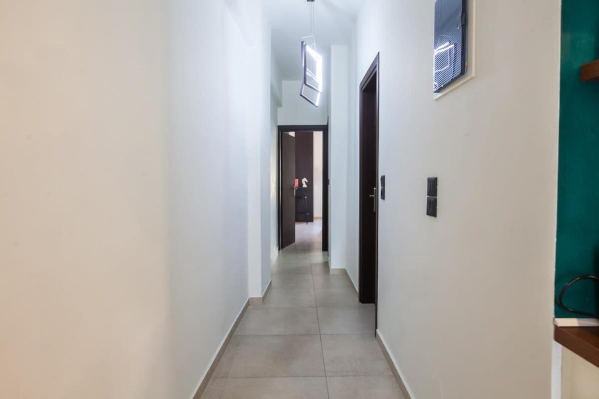 Beautiful Elegant Apartment Next To Monastiraki Athen Exterior foto